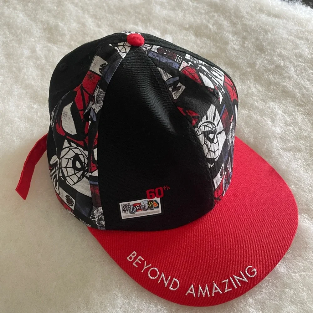 Spider-Man Red and Black men’s cap - Picture 6 of 6